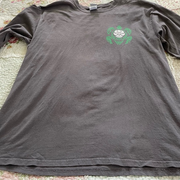 Tribal Sea Turtle Shirt Long Sleeve Brown Women’s Size Small Surfer Beach - Picture 8 of 11